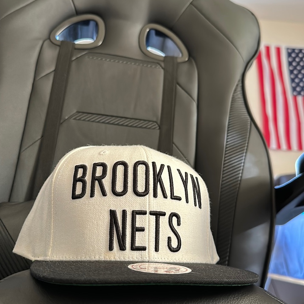 Brooklyn Nets SnapBack (Mitchell & Ness)